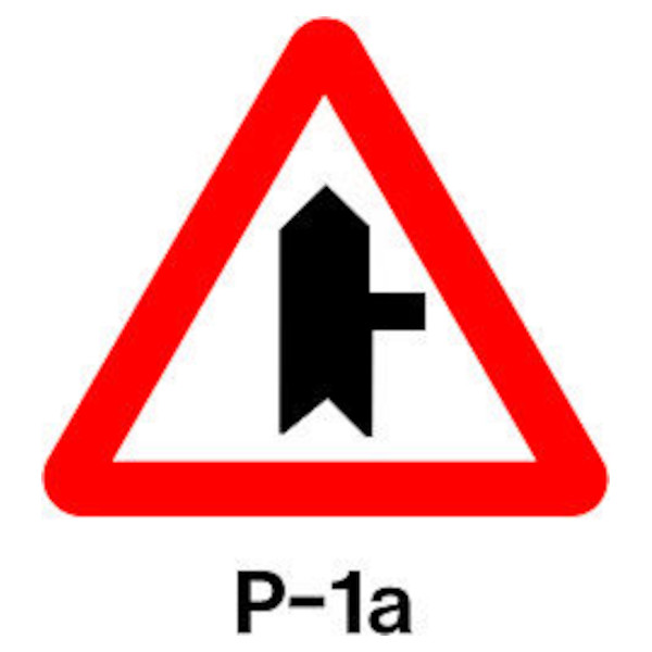 Triángulo intersección con prioridad sobre vía a la derecha - Rètols Daunis